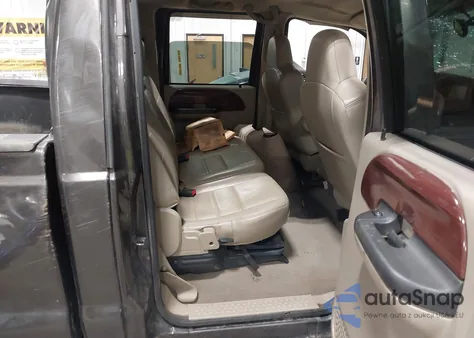 2005 Ford F-250 Lariat/Xl/Xlt from USA, damaged, VIN 1FTSW21Y45ED03705